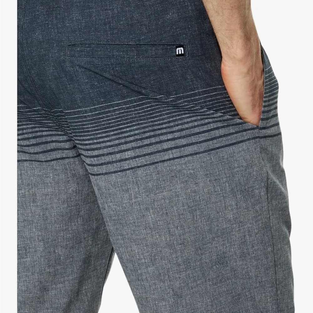TravisMathew Playa Del Carmen Heather Quiet Shade mens shorts size 40 & 42